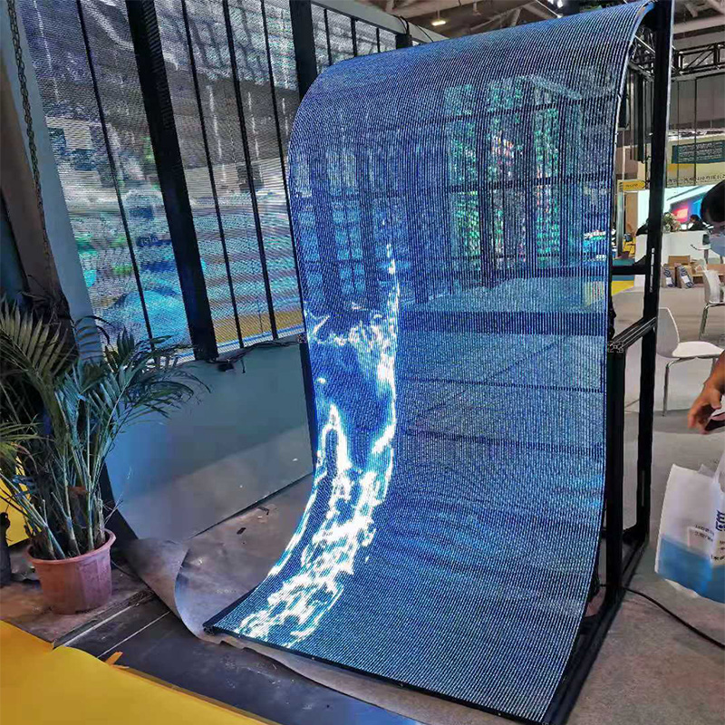 Flexible transparent screen